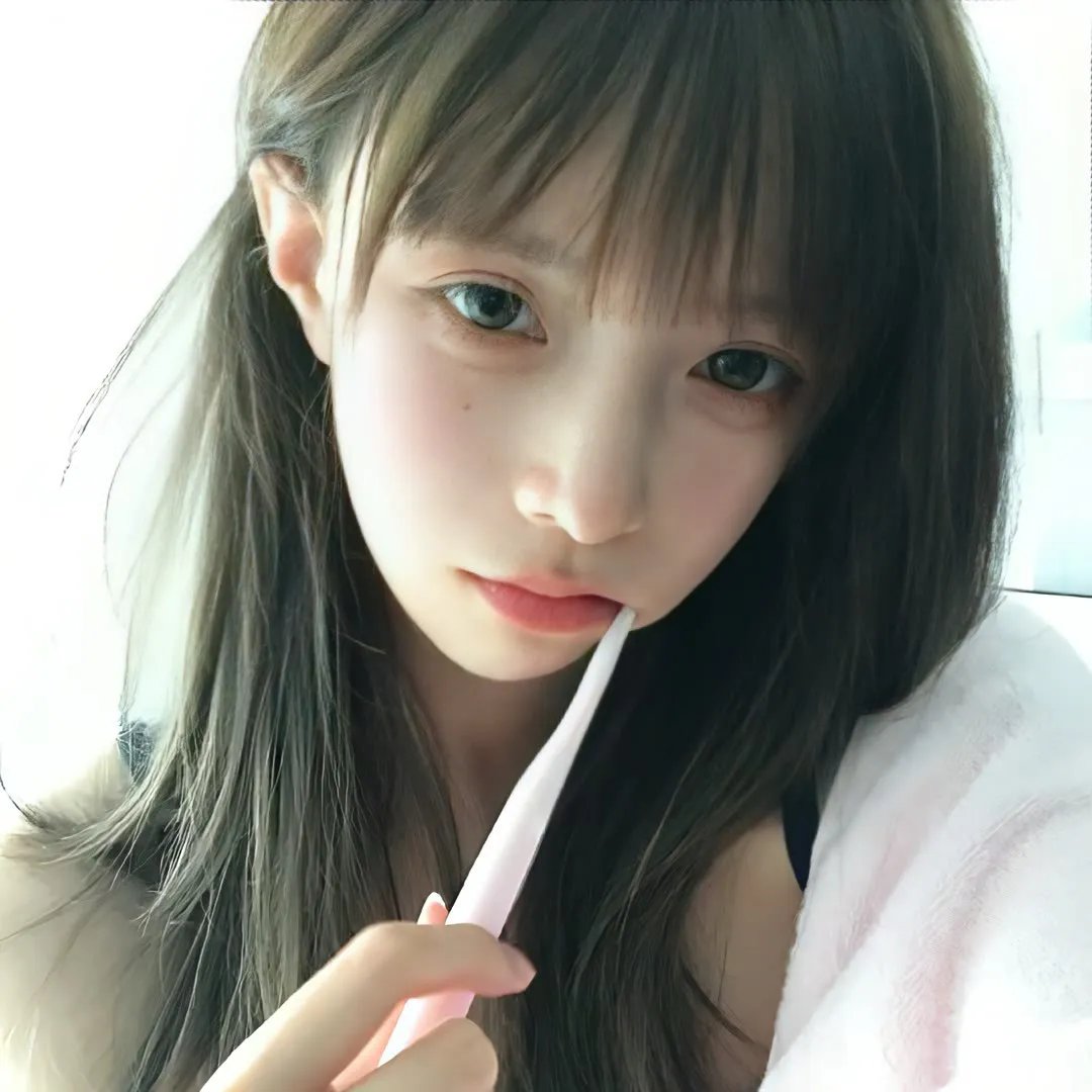 我的篡位替身封面