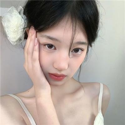 郊区男孩2封面